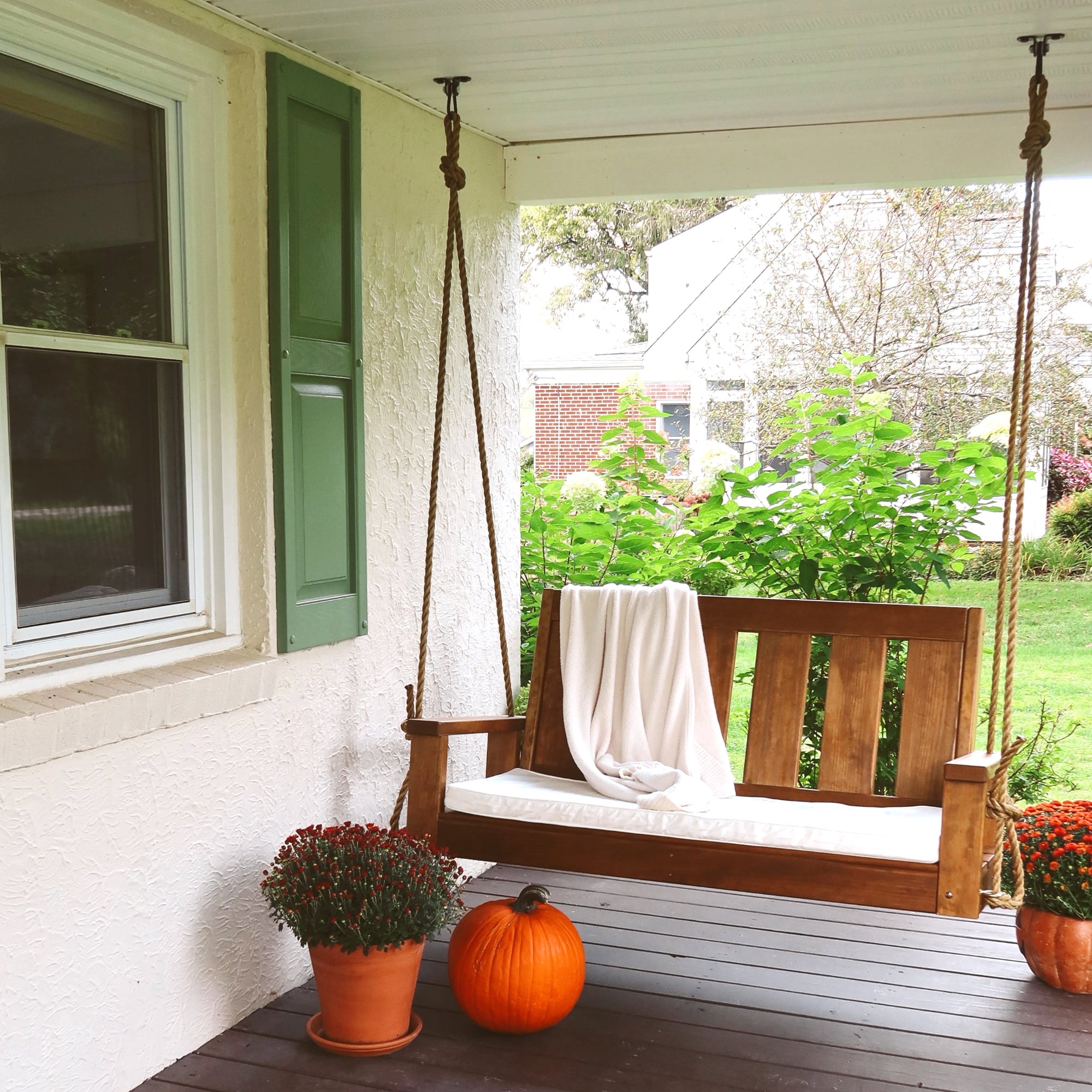 Porchgate Amish Heavy Duty 700 Lb Ardmore Porch Swing, 4 Foot in Oak Stain