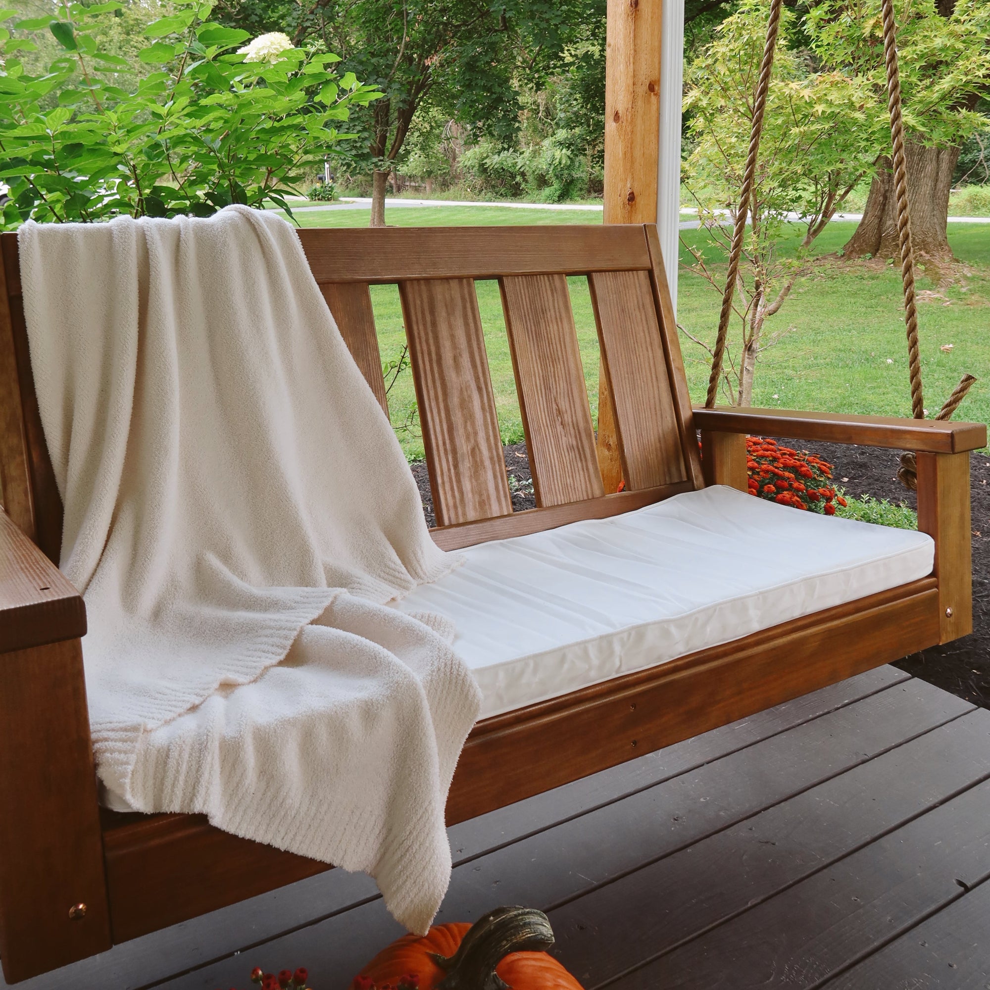 Porchgate Amish Heavy Duty 700 Lb Ardmore Porch Swing, 4 Foot in Oak Stain