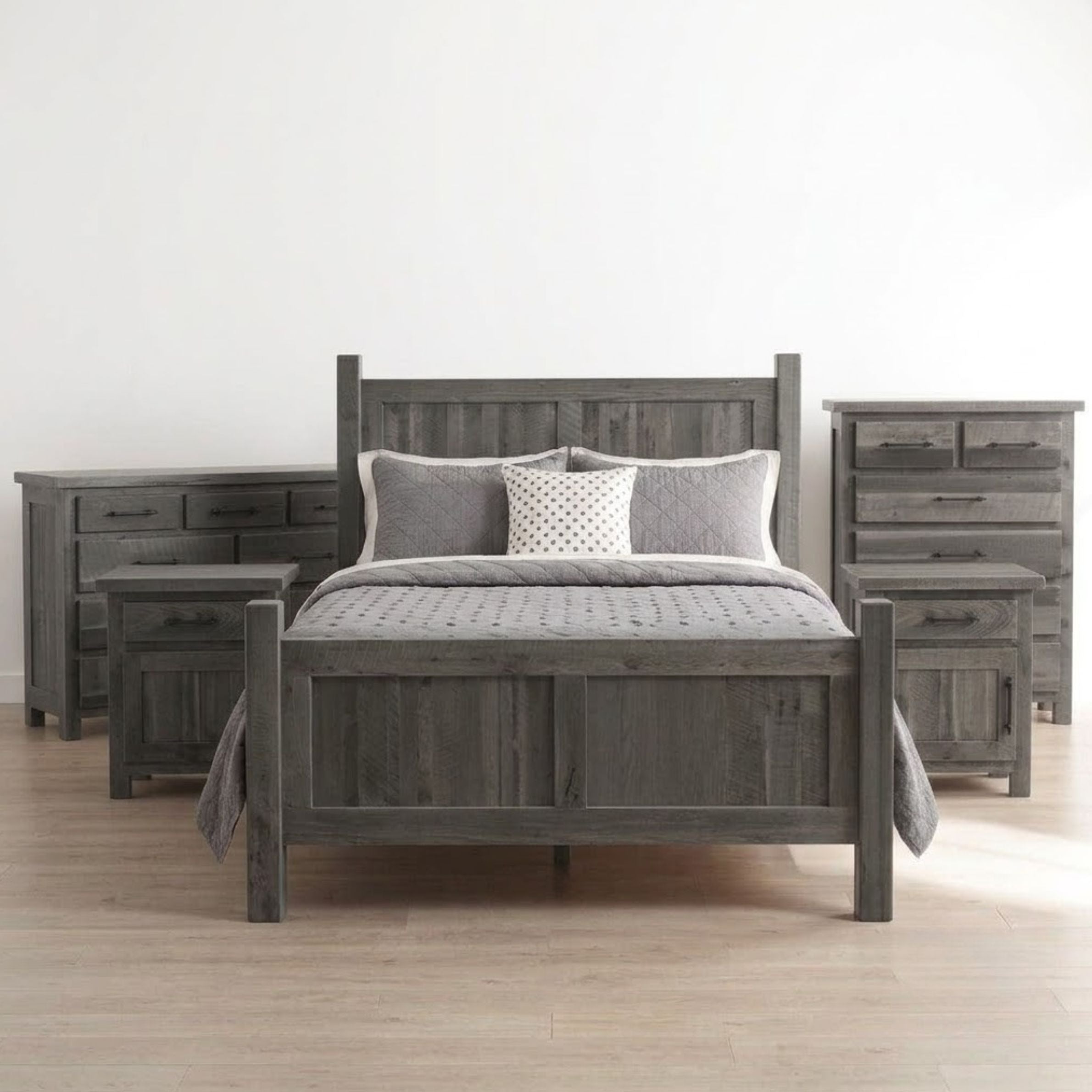 Legacy Estate Rowan Reclaimed Barnwood 5-Piece Bedroom Set