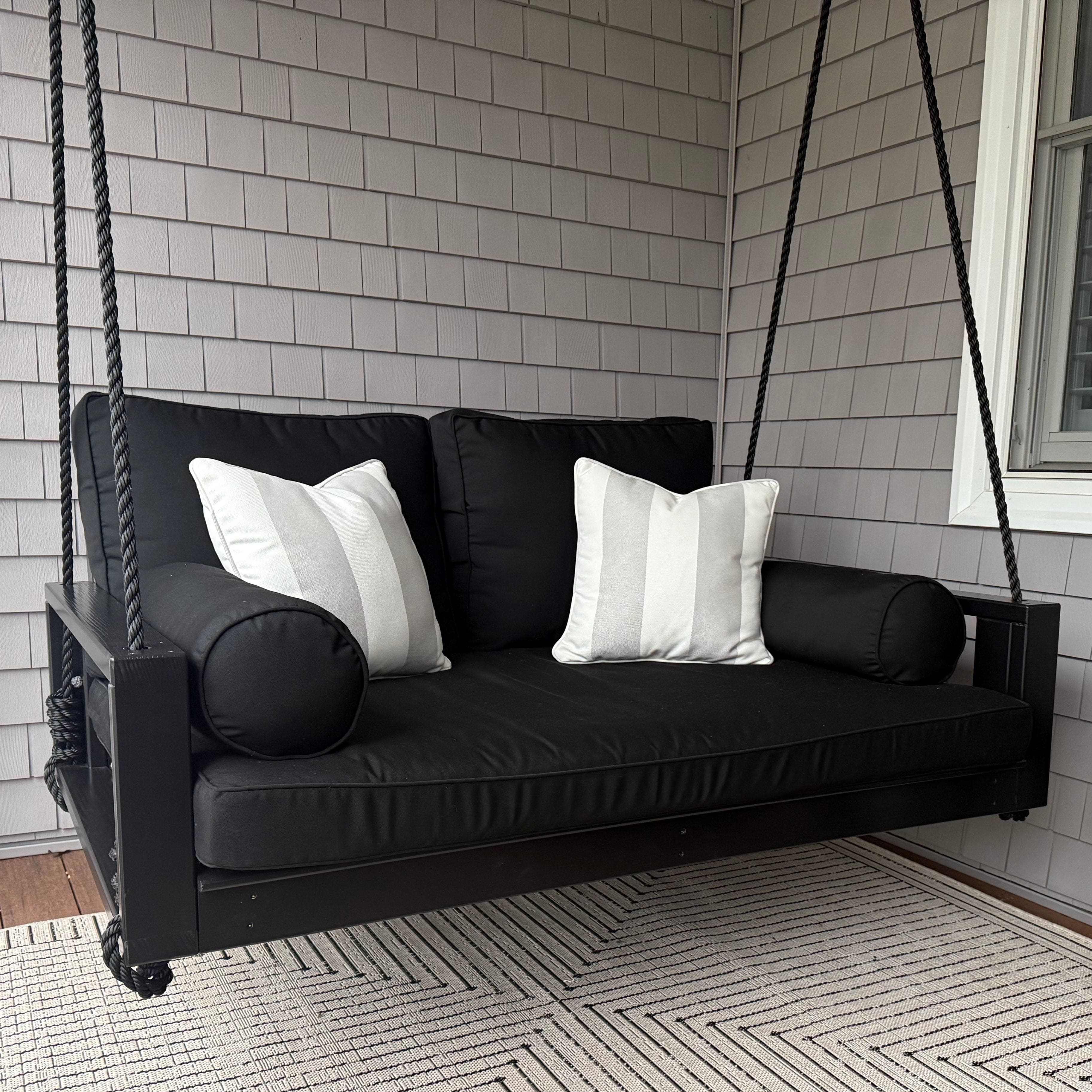 Amish Casual 4 Foot Uptown Porch Swing Bed in Tricorn Black Paint