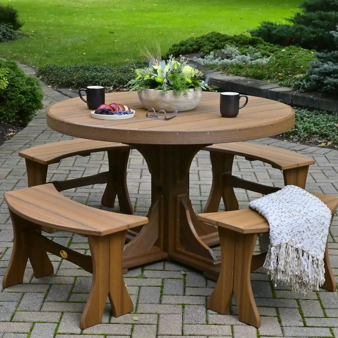 Luxcraft Poly Composite 4-Person Round Dining Table &amp; Bench Set