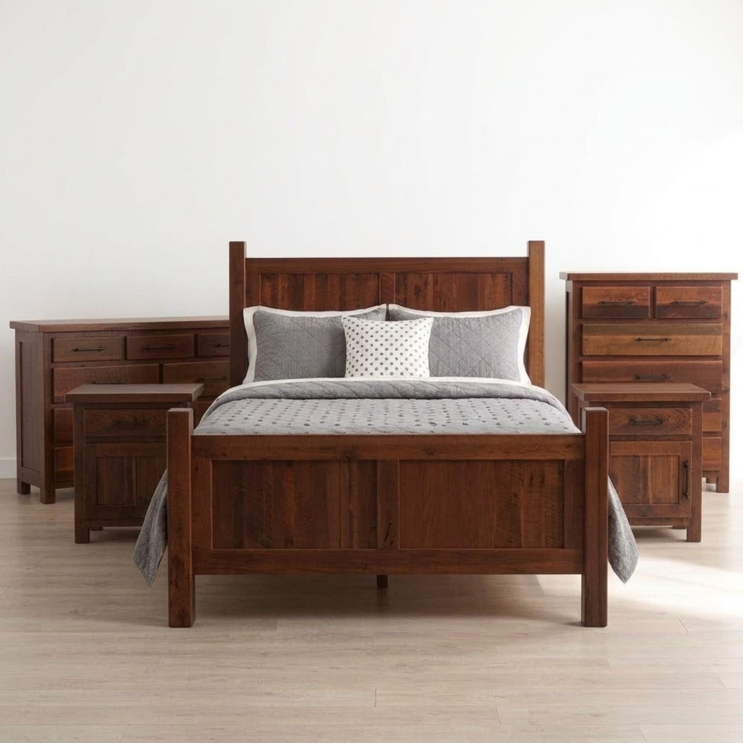 Legacy Estate Rowan Reclaimed Barnwood 5-Piece Bedroom Set