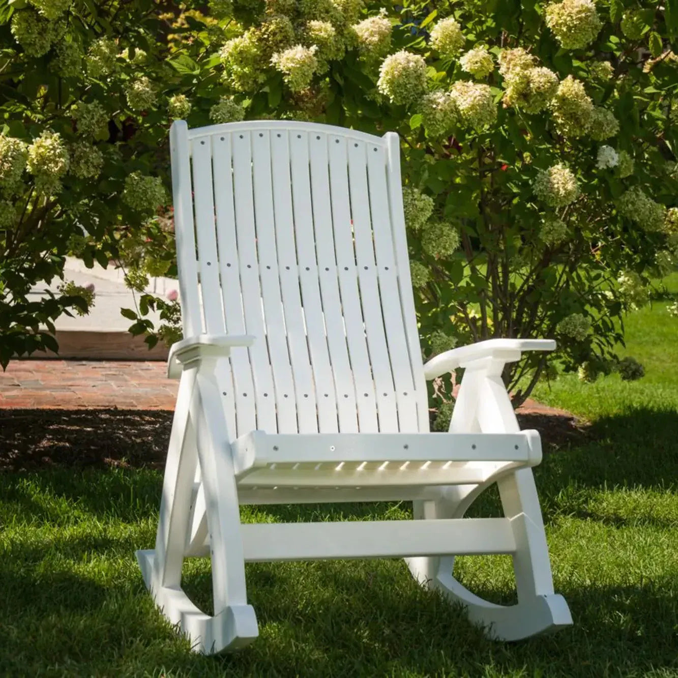 Rocking chair in White