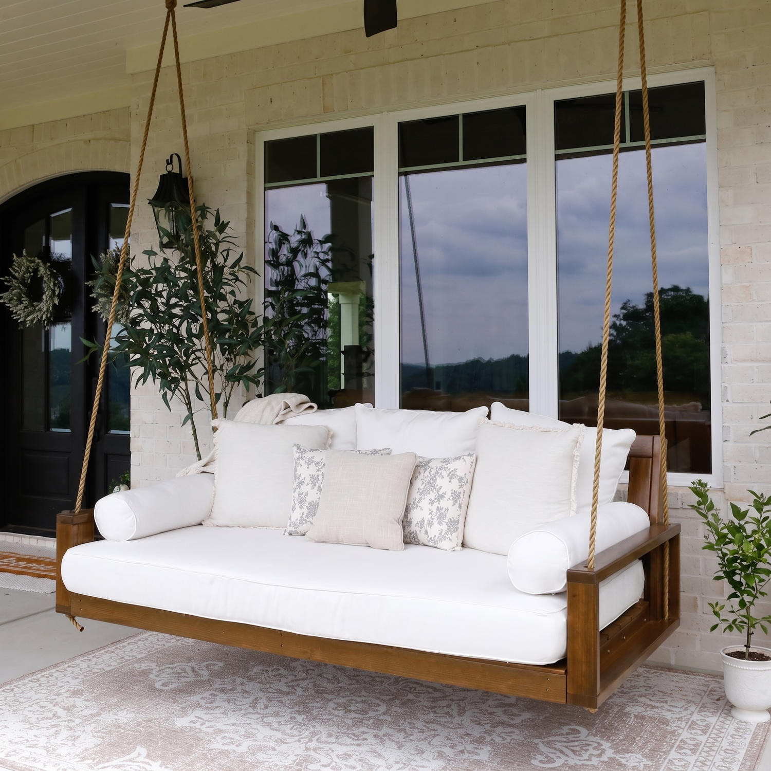 Amish Casual The Malvern Porch Swing Bed