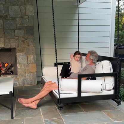 Amish Casual Stratford Swing Bed in Tricorn Black