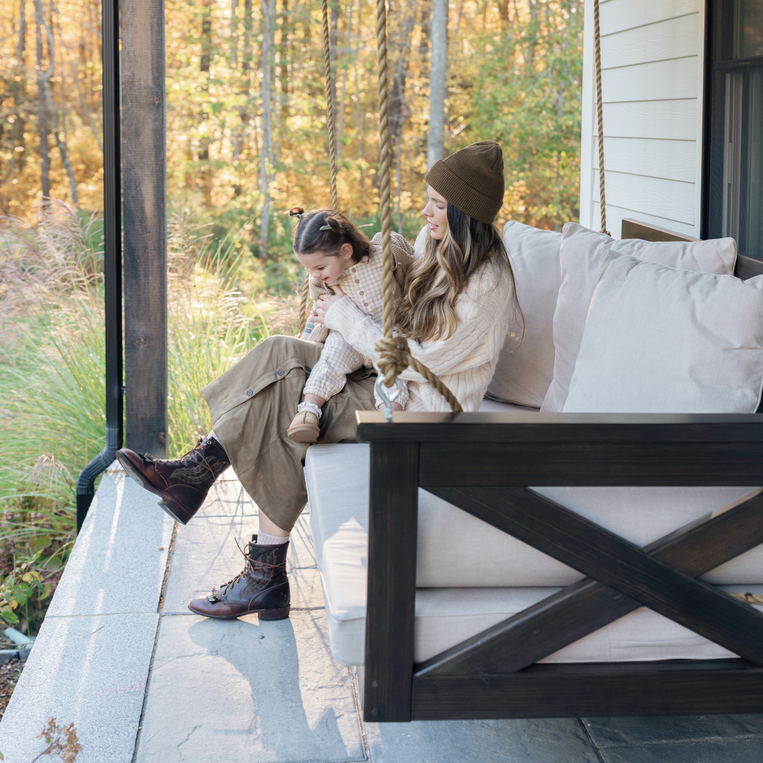 Amish Casual Bradford Twin Swing Bed